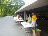 Lions Check-in Golfers